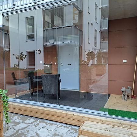 Ydinkeskustassa Saunallinen Huoneisto Kahdessa Tasossa Kuopio Exteriér fotografie