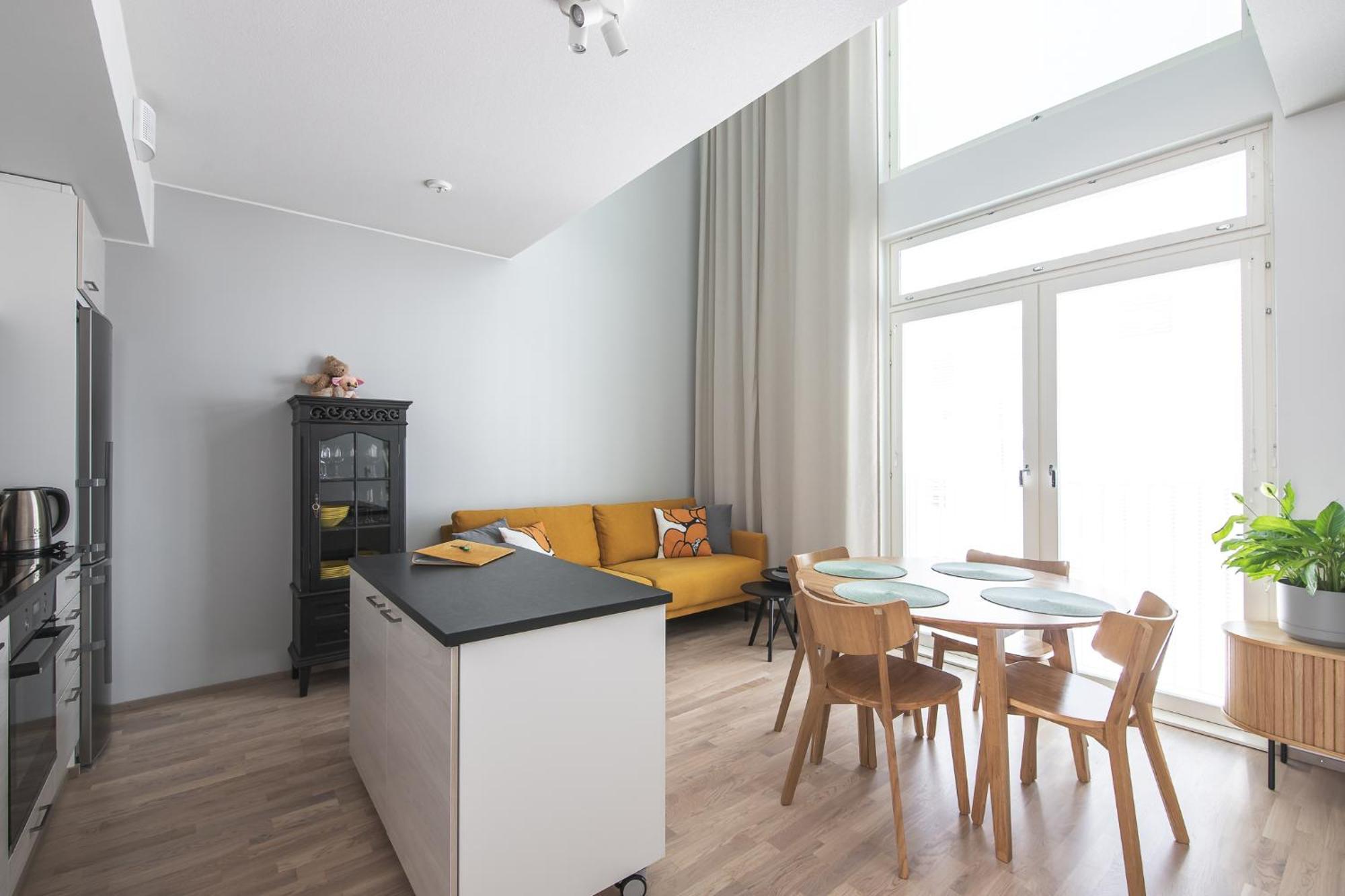 Ydinkeskustassa Saunallinen Huoneisto Kahdessa Tasossa Kuopio Exteriér fotografie